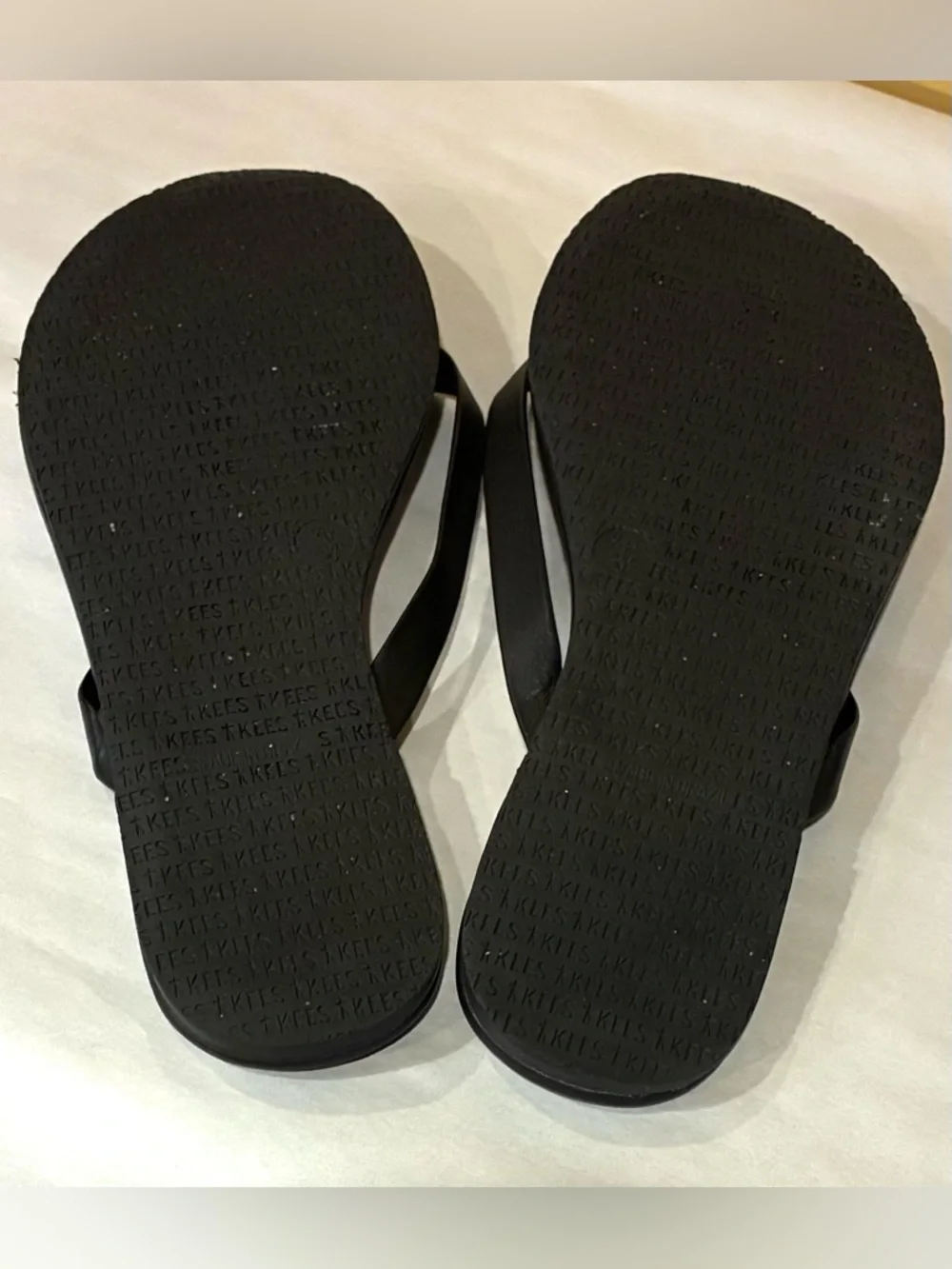 Tkees Boyfriend Flip Flop Black SZ. 9 - Picture 9 of 13